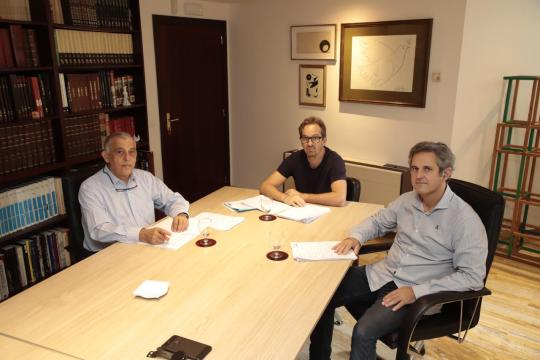 Desde la izquierda, Ricardo Moreno, de Secot; Lluís Arague, IFOC y Pedro Rullán, Grup Serra.