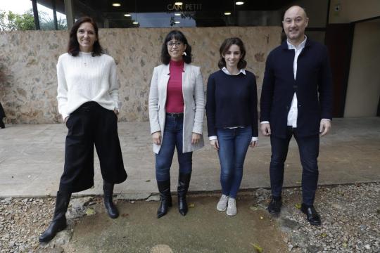 Algunos de los participantes Start, junto a la formadora Ana Laura Martínez